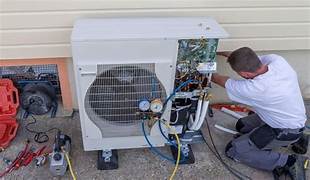 VRV, VRF, Packaged and Chiller Maintenance with Skilled Technicians and Emergency Response in Muscat.